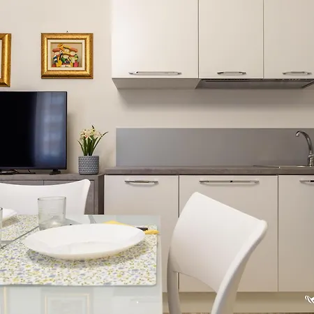 Apartamento Bilocale Oleandri - Invacanza Alba Adriatica